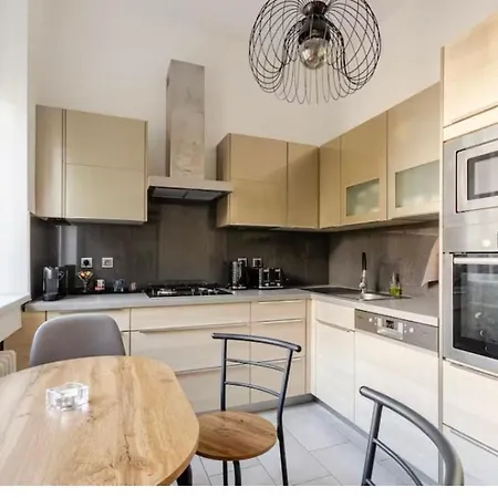 L Centrum Apartamento *